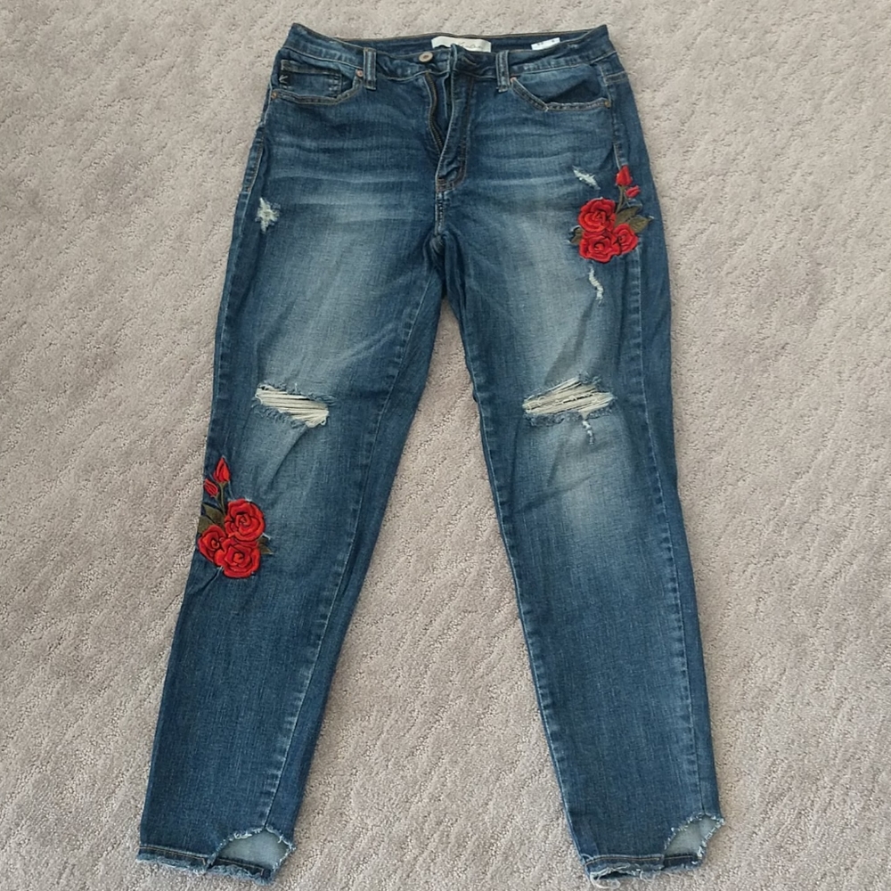 KanCan jeans🌹.